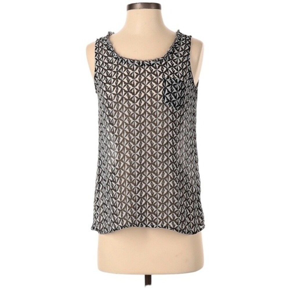 TWO by Vince Camuto Sleeveless Blouse Size XS Scoop‎ Neck Semi-Sheer Lightweight